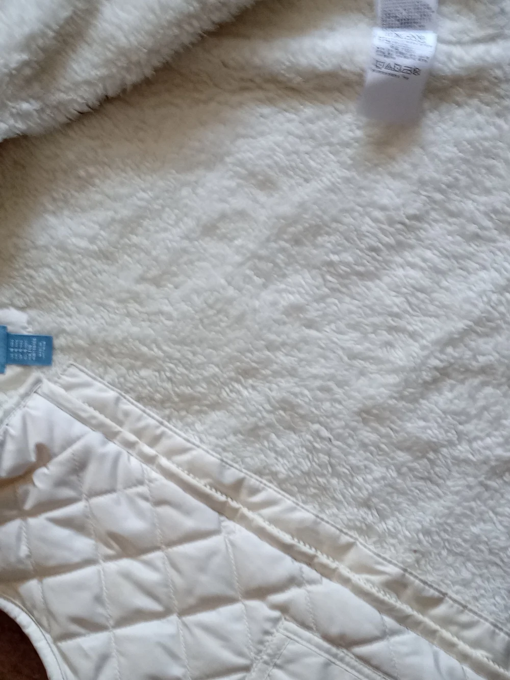 GAP quilted puffer